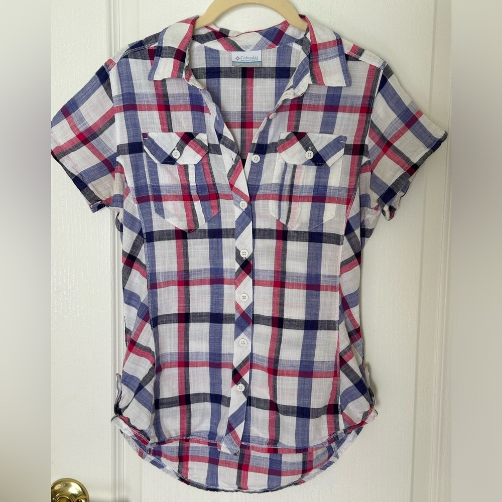Columbia Women’s Short Sleeve Plaid Top